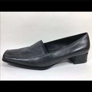 Ecco Blue Grey casual work shoe. NEW!